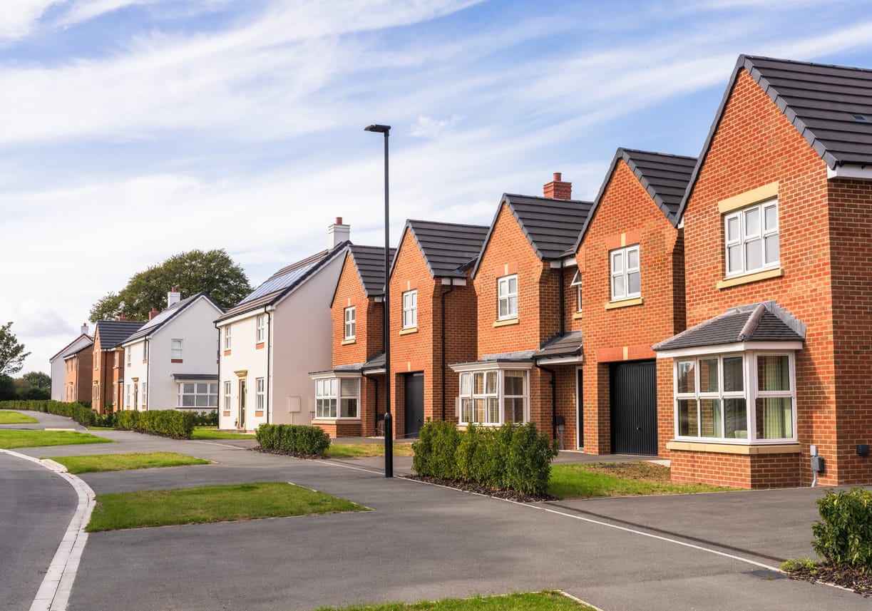 Islamic Mortgages: A Simple Guide to Buying a Home the Halal Way 